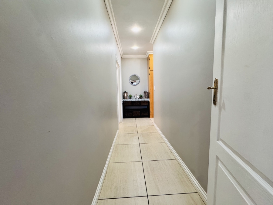 4 Bedroom Property for Sale in Wilkoppies North West